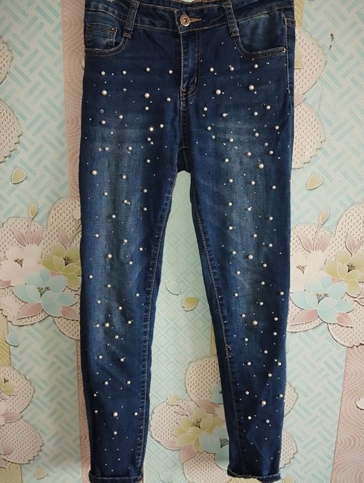 Продам 5 одиниць ричей 42 розмір