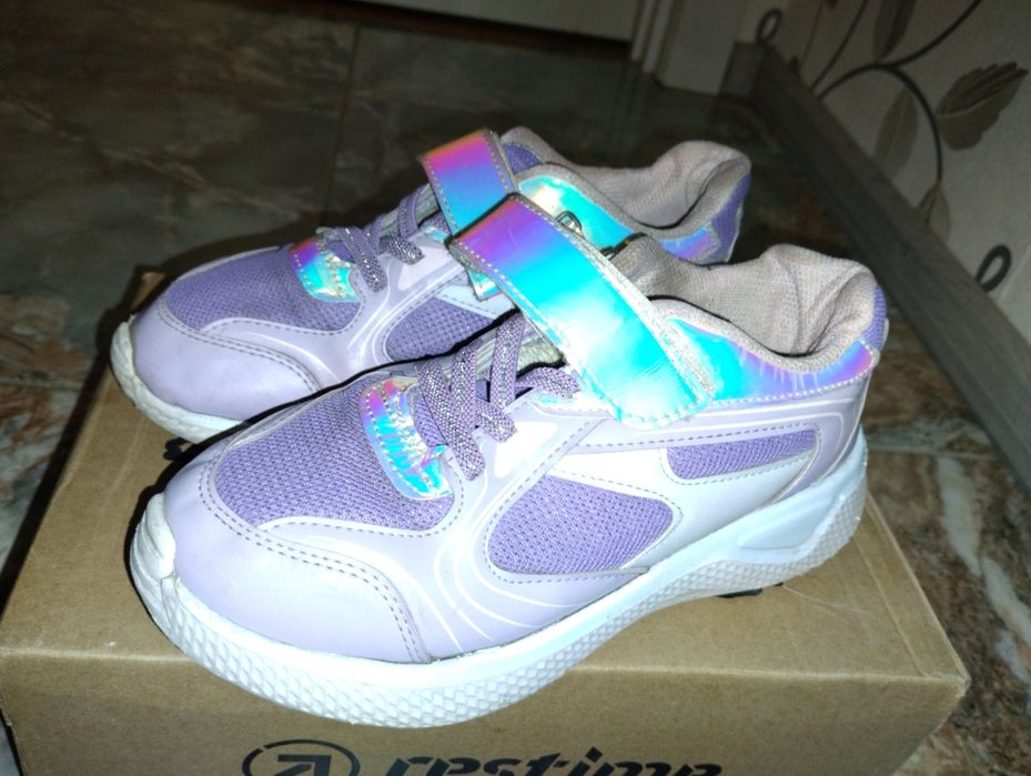 Безкоштовно взуття