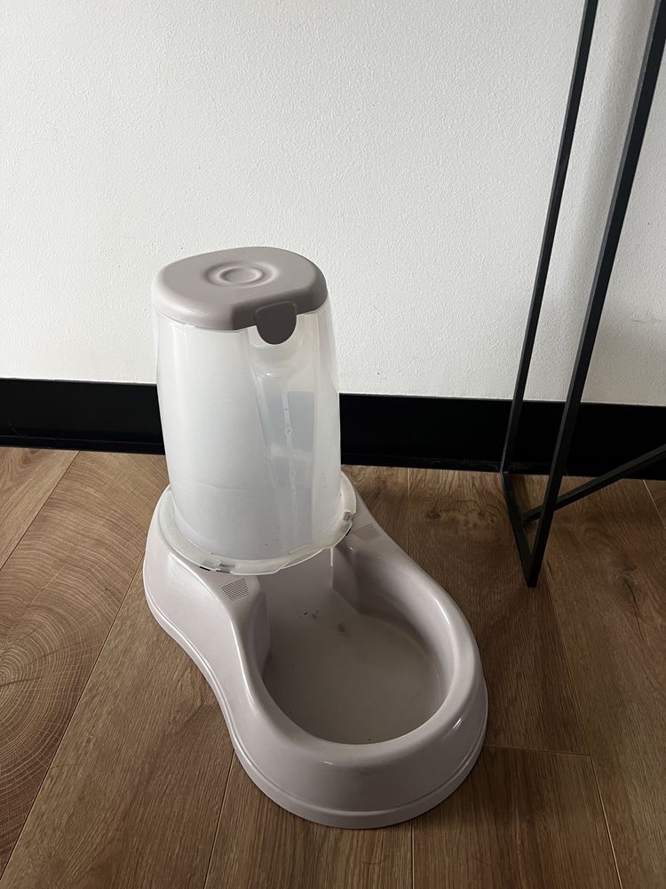 Podajnik karmy miska 6,5 L  kot pies
