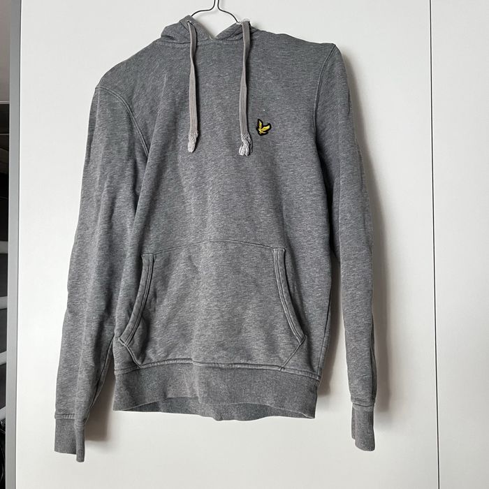 szara bluza z kapturem bawlelna lyle&scott