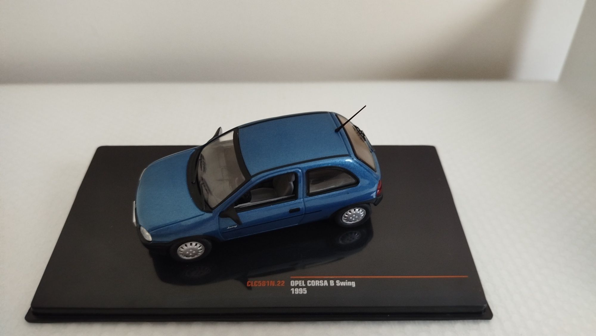 Miniatura Opel Corsa B 1/43 Nova