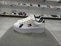 Кросівки Tommy Hilfiger ( оригінал)