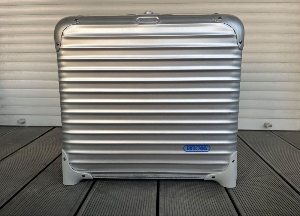 RIMOWA Topas walizka kabinowa na kółkach TSA aluminium 2 koła 23L