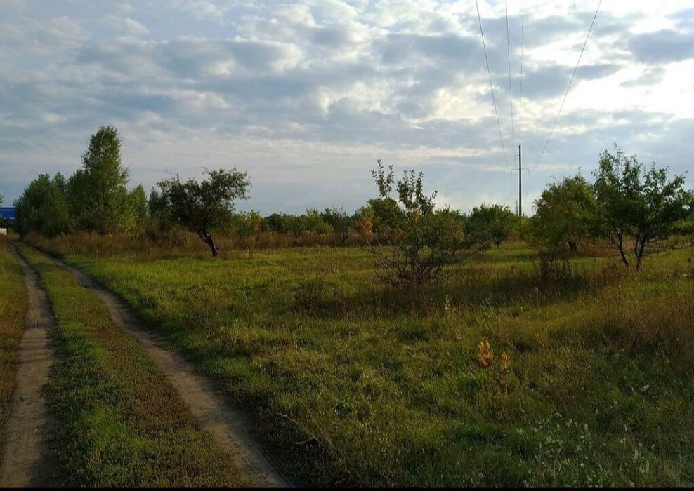 Продаж земельної ділянки Дніпро 62 сотки (62000) та на 15 соток