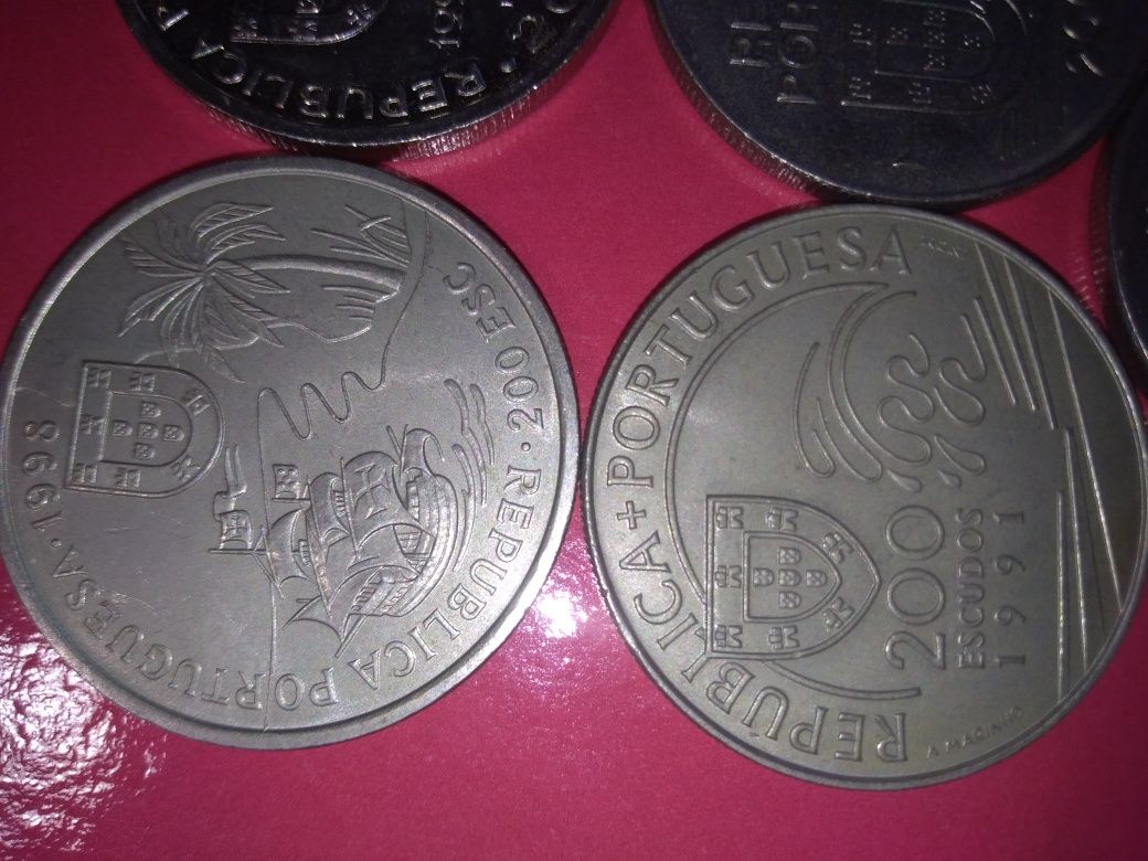 5 Moedas 200 escudos República Portuguesa Anos 90