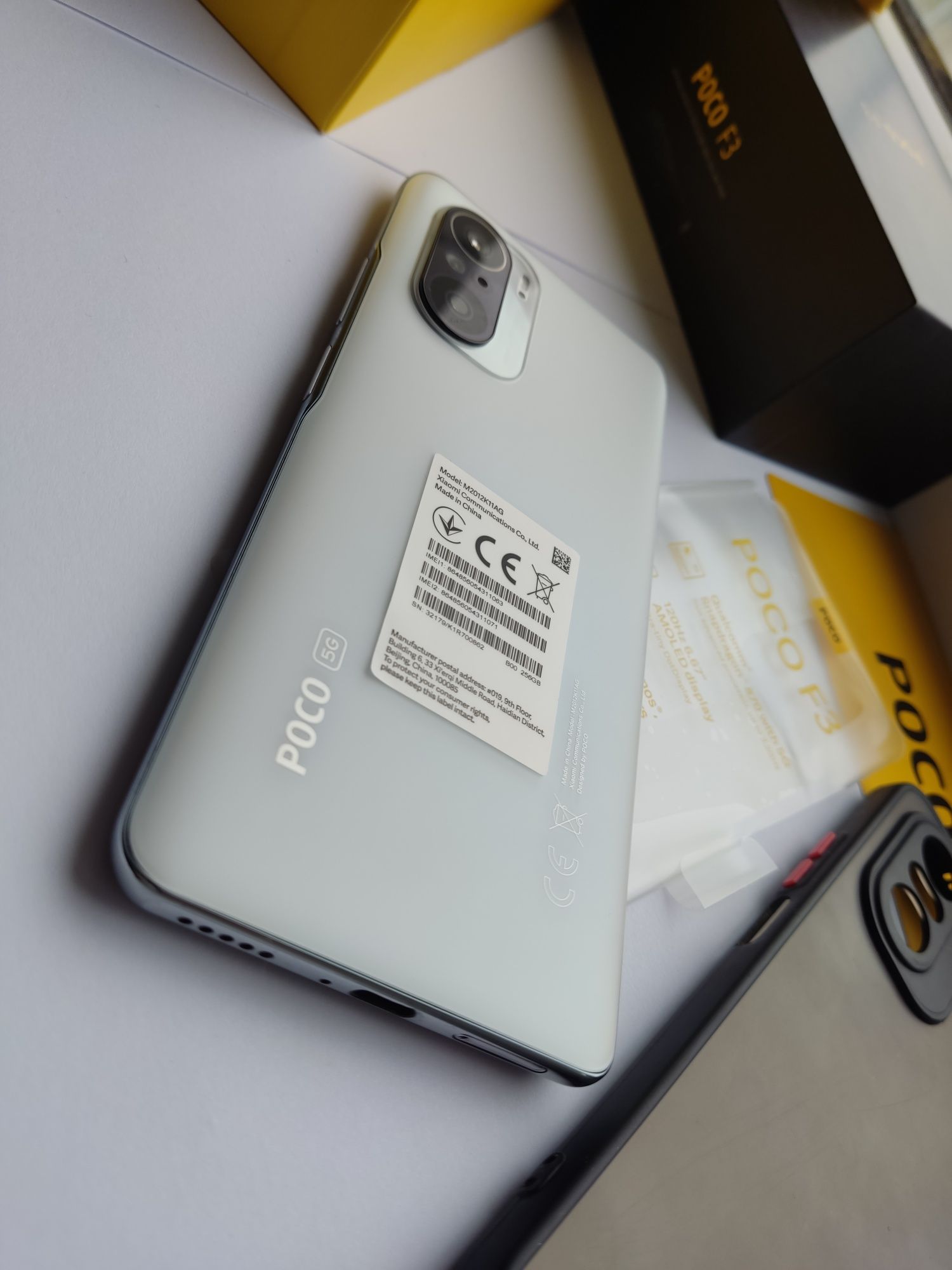 Poco F3 8/256 (стан нового)