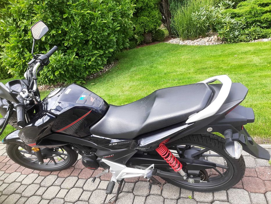 Motor Honda CB 125CC 2017