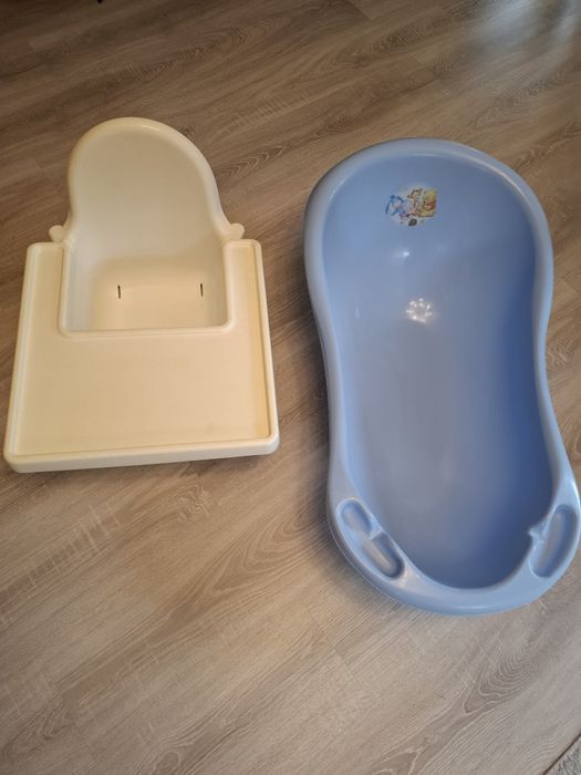 Oddam za darmo. Wanienkę i krzesełko do karmienia