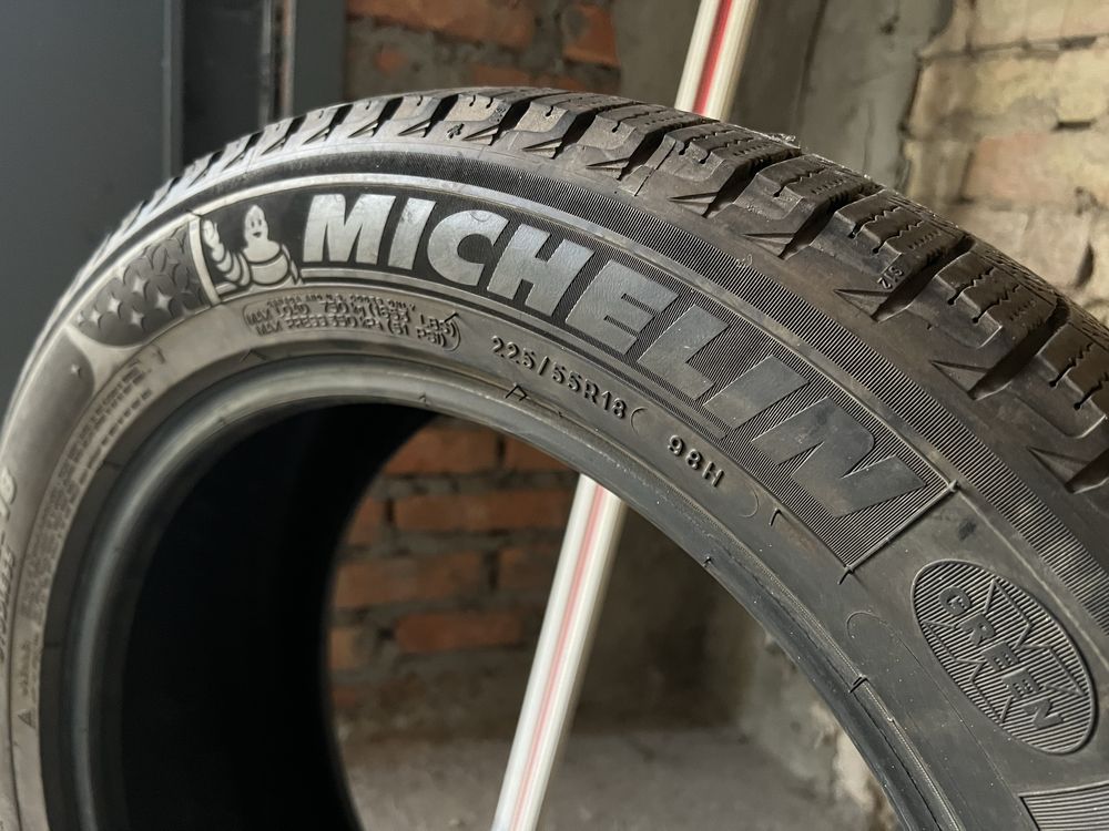 Зимняя резина Michelin X-ice 225/55/R18