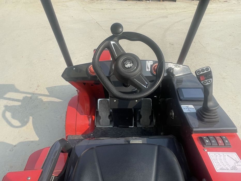 NOWA Mini ładowarka H140 kołowa 4x4 Miniładowarka Traktorek 27KM