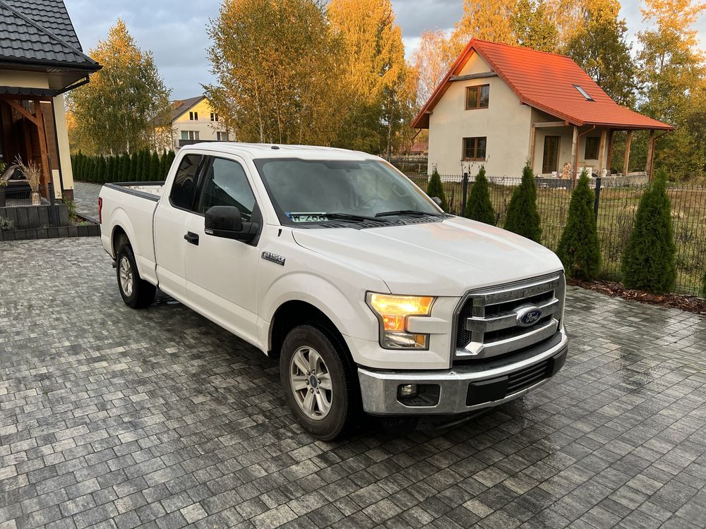 Ford f150 r doinwestiwany V8 2016 r