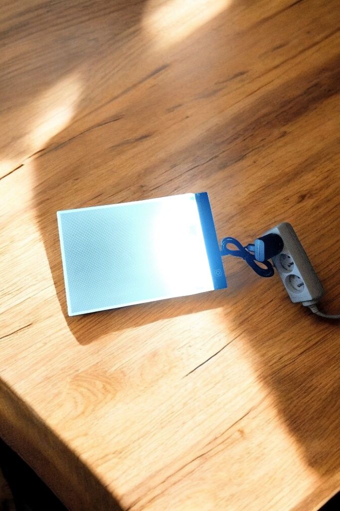 Deska podświetlana LED  kreślarska A4 USB