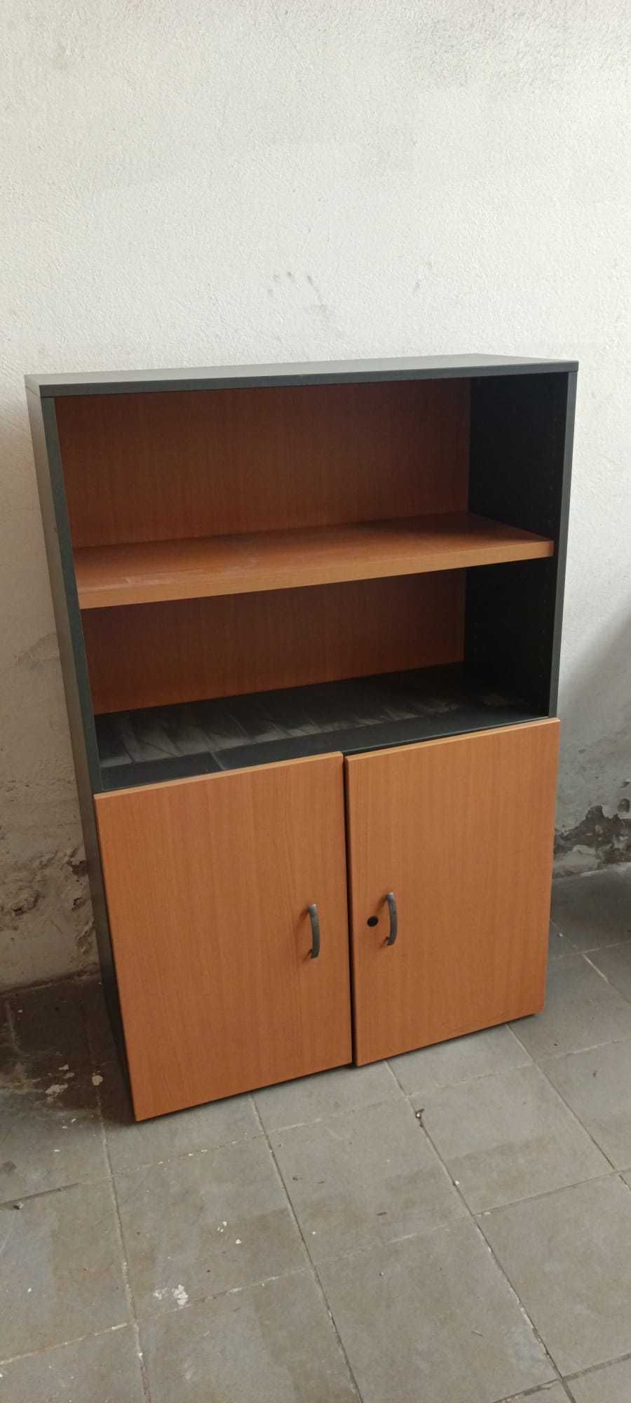 Secretaria com móvel de gavetas + móvel escritório para venda