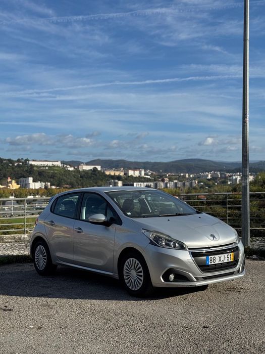 Peugeot 208 1.6 BlueHDi Active
