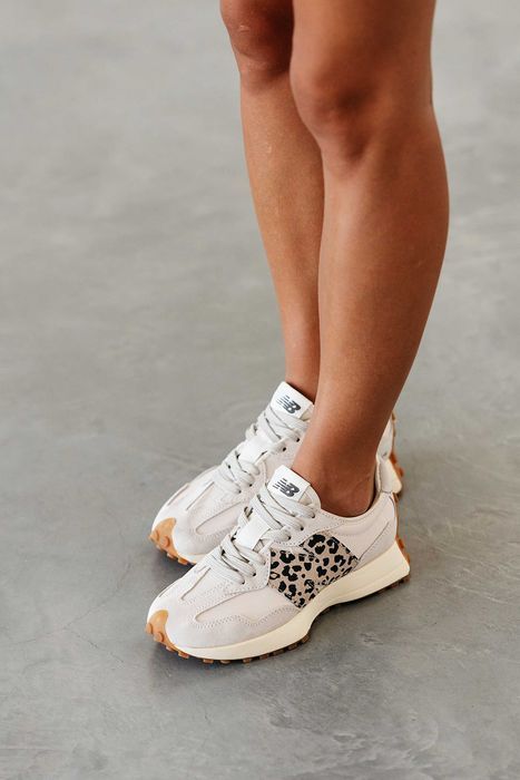 Жіночі Кросівки New Balance 327 36-41 (Без Предоплати)