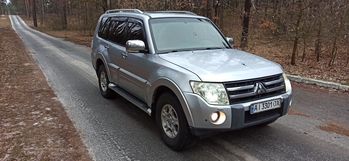 Mitsubishi Pajero Wagon