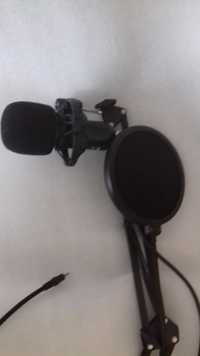 mikrofon streamingowy z siateczka