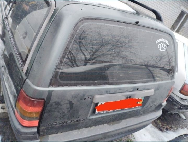 Разборка розборка Опель Омега А 2.6 універсал Opel Omega A 2.6