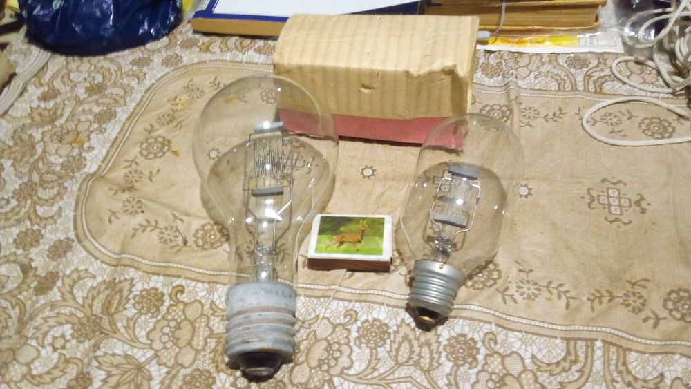 Продам лампочки освещения 500 Вт и 1000 Вт  220 Вольт сделано в СССР