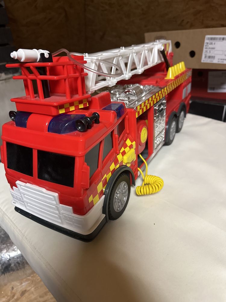 Wóz strażacki - zabawka