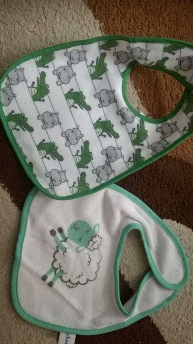 Butelka szeroka Canpol Babies 240 ml, śliniak frotte, butelka wąska