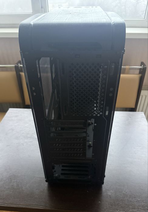 Корпус для пк QUBE