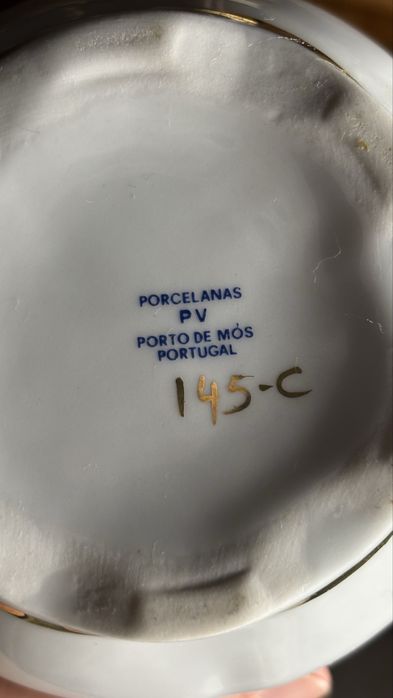 Jarra e Guarda Jóias em Porcelana