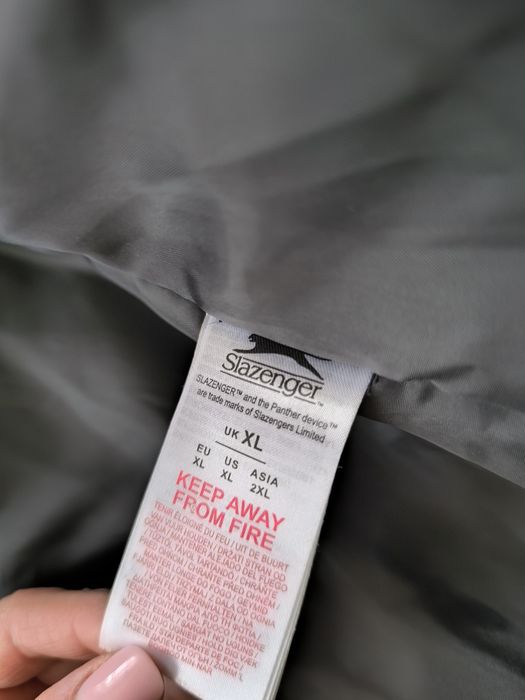 Зимова  чоловіча куртка від  Slazenger