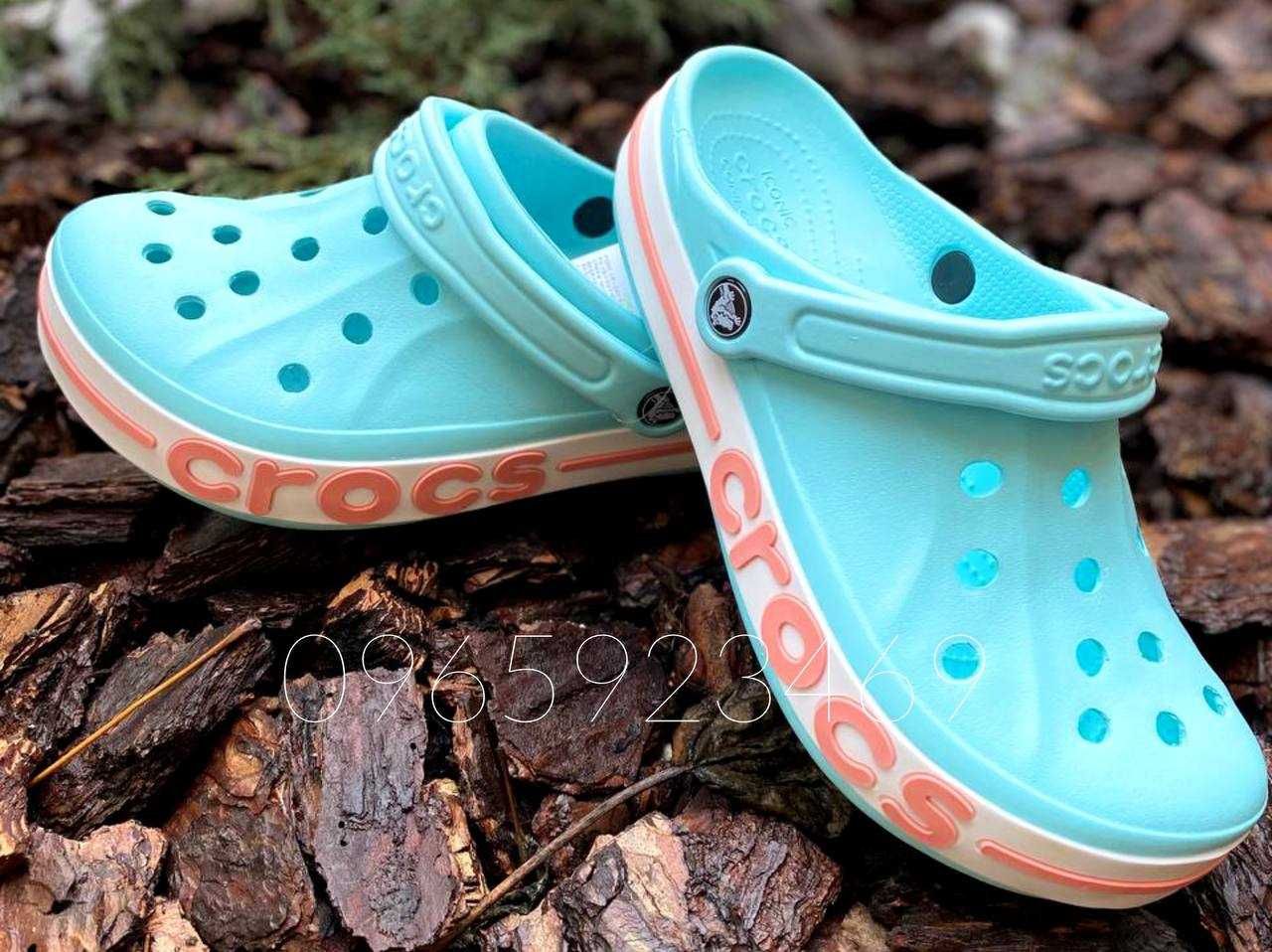 Зручні  Жіночі тапочки крокс Crocs  Bayaband Ice Blue/Melon 36-40