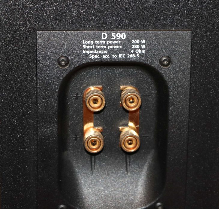 Jamo D590 - Podłogowe kolumny głośnikowe. W-wa.