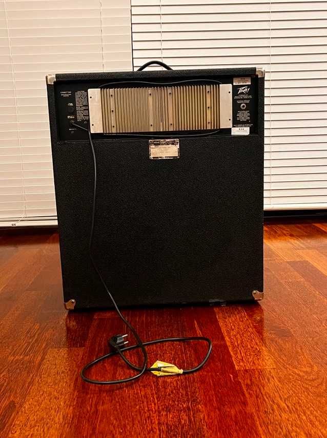 Wzmacniacz basowy PEAVEY COMBO 300,   80s USA