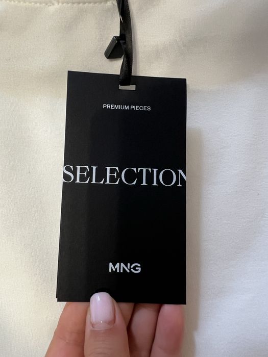 Біла/молочна футболка Mango, розмір S