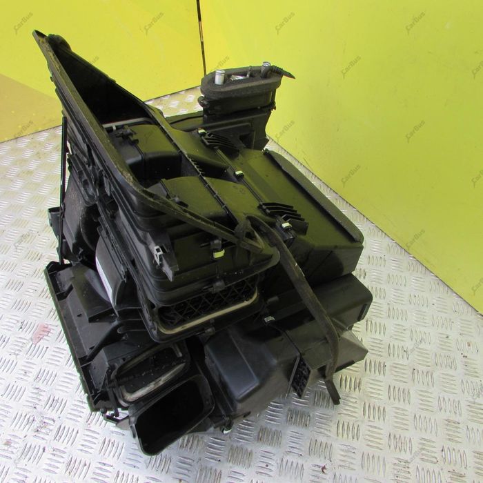 Пічка Mercedes Vito 639 Опалювач в зборі Вито 639 Разборка Віто В6