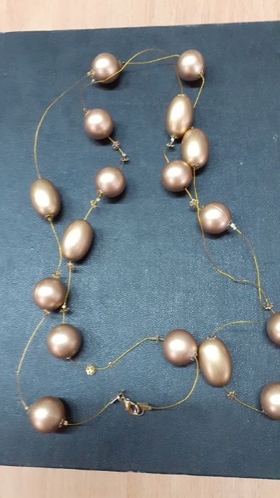 Продам новую бижутерию(серьги и ожерелья)