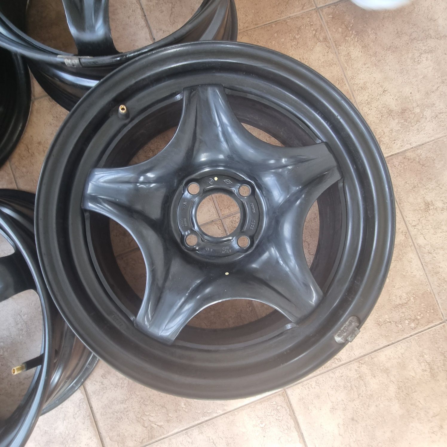 Диски Renault,Dacia,Nissan R16 4x100 6.5j ET45 ЦО60.1 оригінал