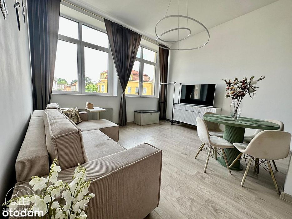 Mieszkanie w wysokim standardzie w centrum do wyna