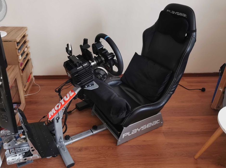 Stelaż Playseat Evolution - z dodatkami; bez fotela