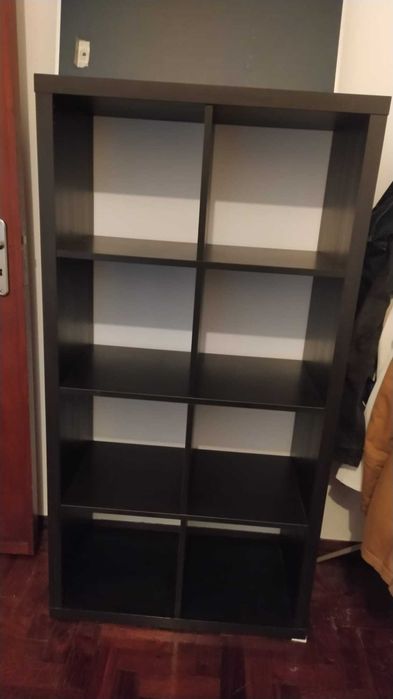 Estante de 8 cubos - Preta