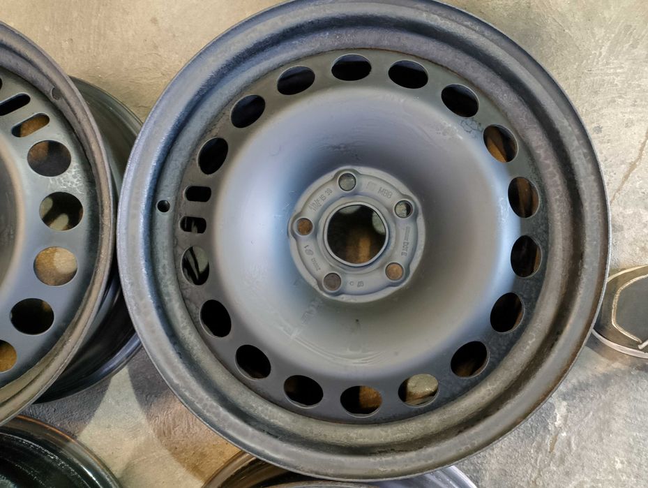 felgi stalowe opel 5x105 r16 is 39 6,5j  komplet  astra j