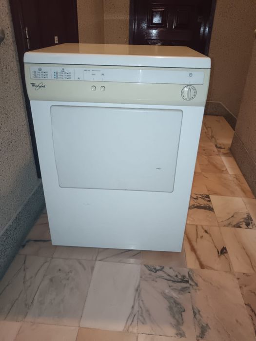 Máquina de Secar Roupa