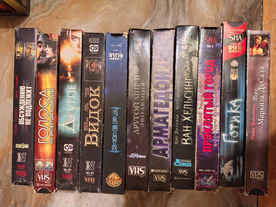 Видеокассеты с фильмами-2