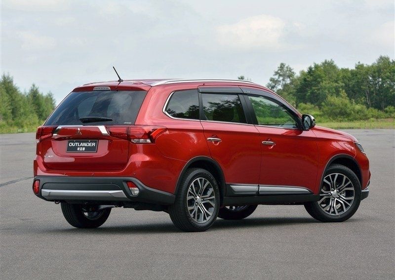 Розборка Mitsubishi Outlander 3 phev бензин дизель запчастини 2015">