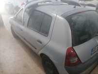 Renault Clio 01 só peças