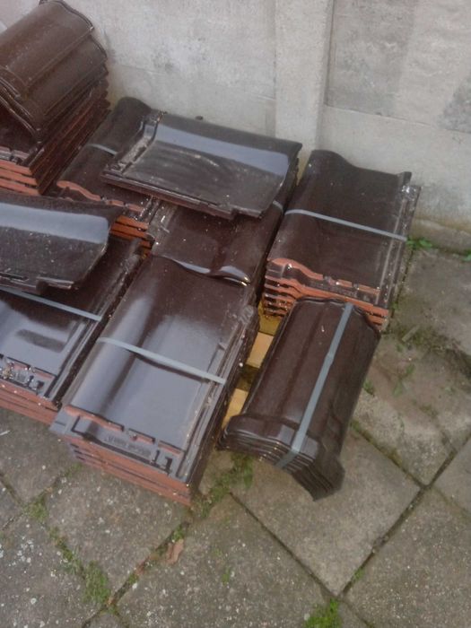 Okazja!! Dachówka ceramiczna Rubin 9V Braas 47 sztuk i 8 innych.