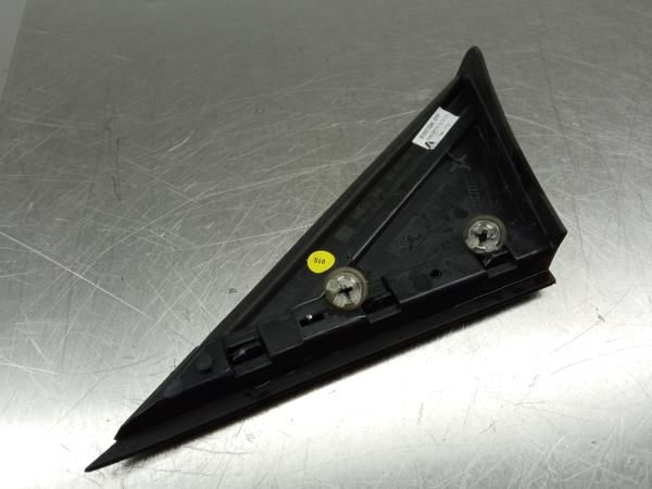 Friso pára-choques frente direito SEAT Ibiza V (KJ1)