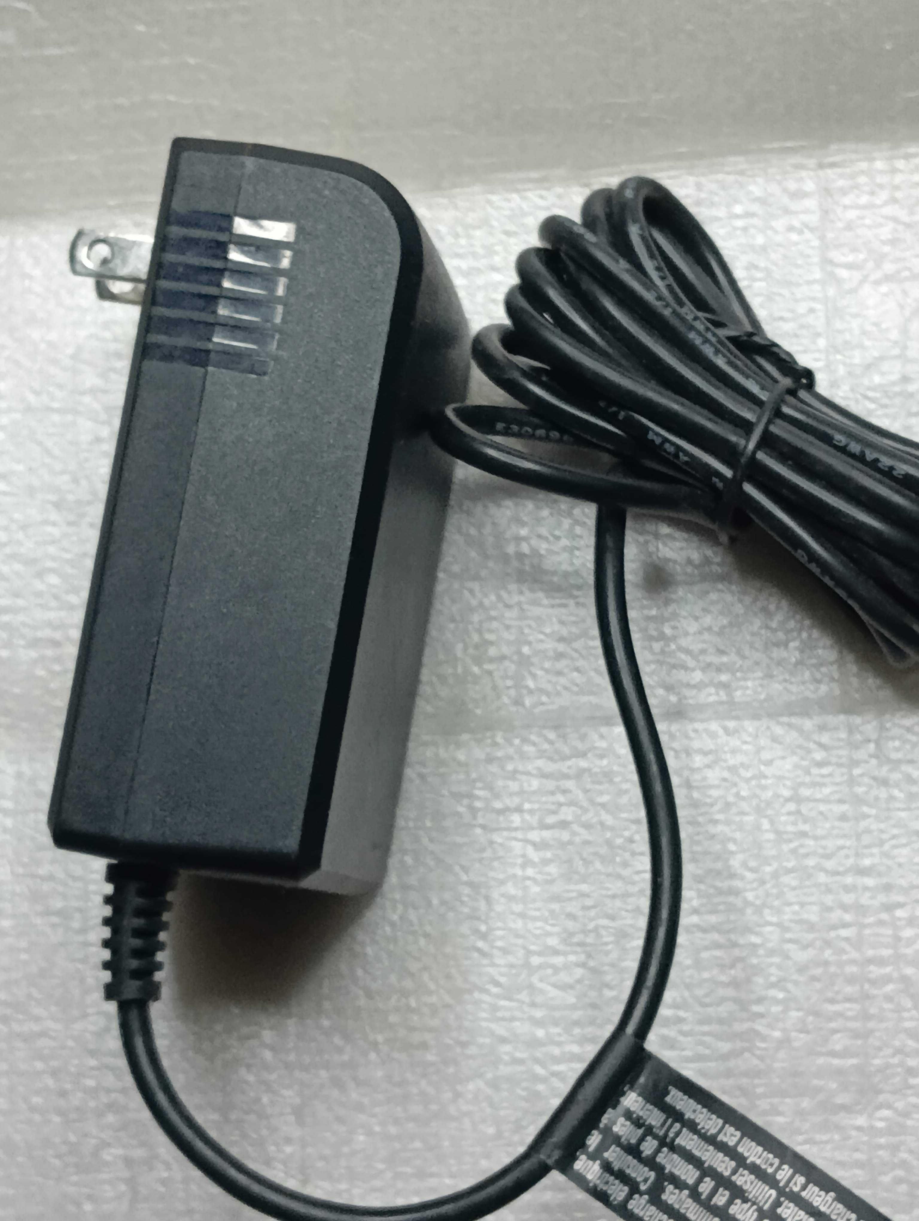 Блок питания 18V Battery Charger P118B