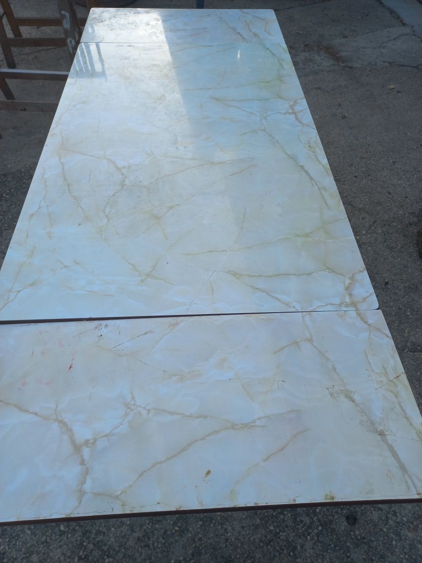 Mesa formica desmontavel