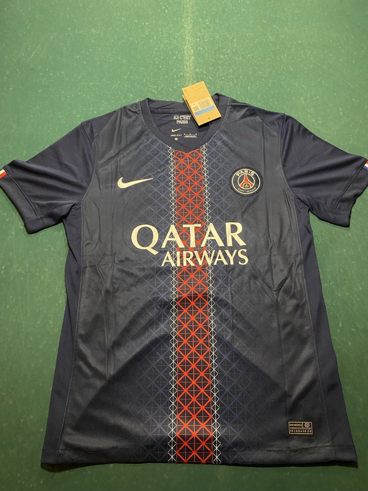 PSG 25/26 - Vitinha #17