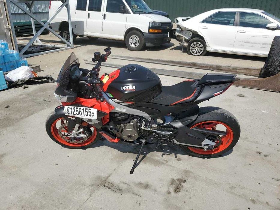 Aprilia Tuono 660 2021