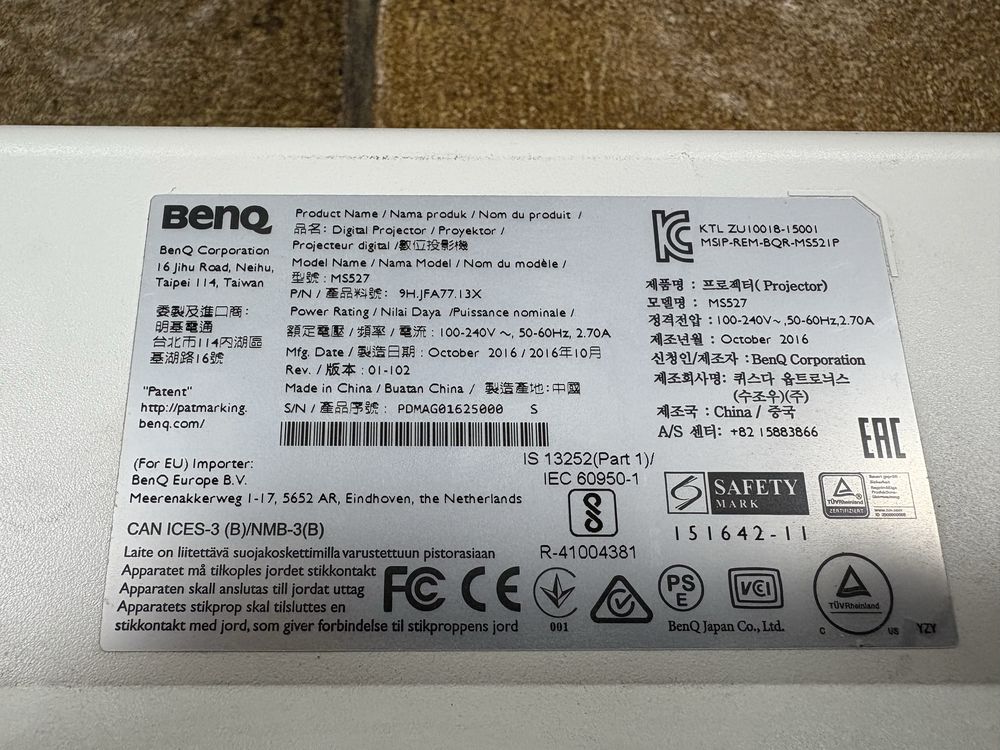 Проектор BenQ MS527